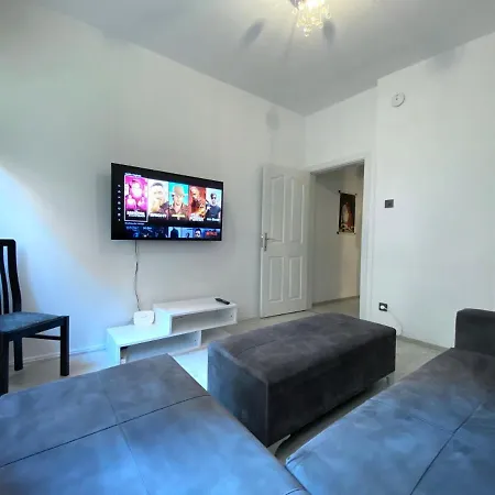 Central Triplex House In Taksim Beyoglu Cihangir Estambul