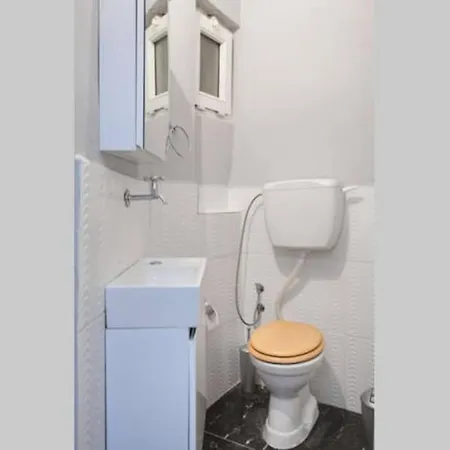 Central Triplex House In Taksim Beyoglu Cihangir Сasa de vacaciones Estambul